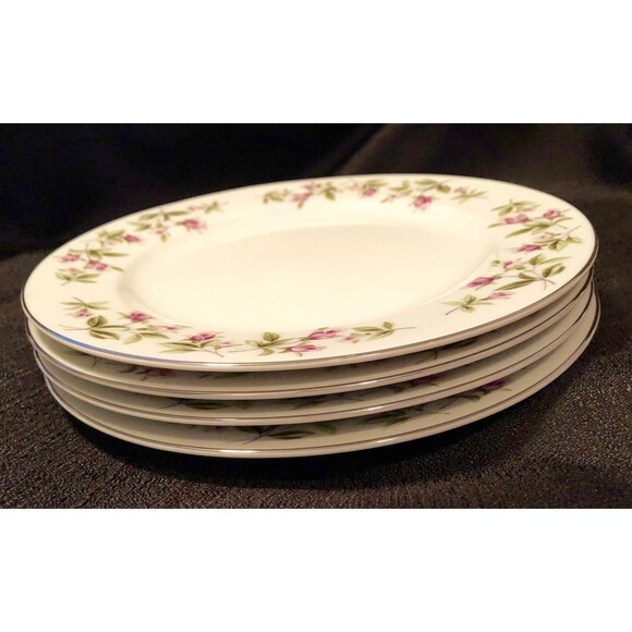 Fine China Dinner Salad Plates by Fine China of Japan 8 Piece Set Pattern FCJ46 - Picture 1 of 10